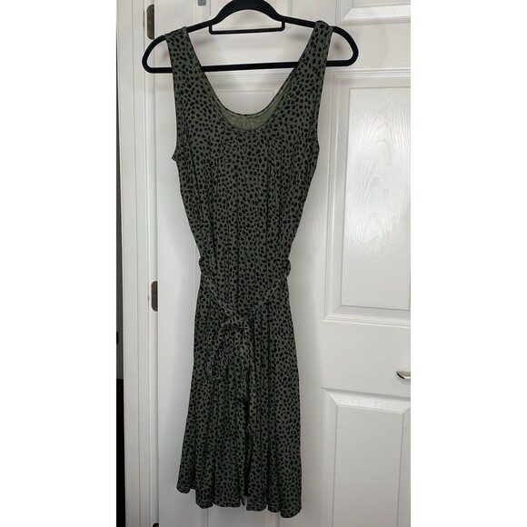 Latched Mama Momper Romper Sz 6-18 Maternity & Nursing Green Leopard Belted - Picture 2 of 7